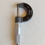 Micrometro Analogico COSA 0-25mm 0,01